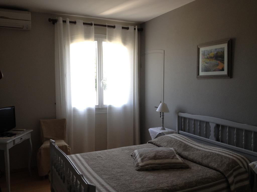 Bed and Breakfast Logis Du Comte Suze-la-Rousse Esterno foto